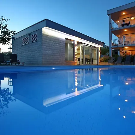 Sunadria Daire