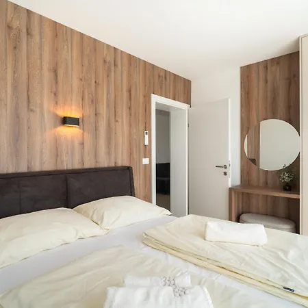 Sunadria Apartament *