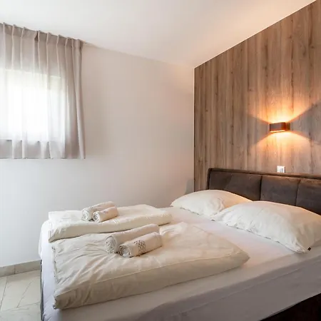 Apartament Sunadria *