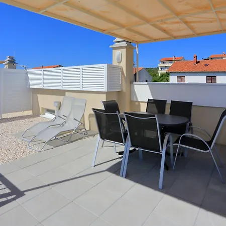 Apartamento Sunadria *