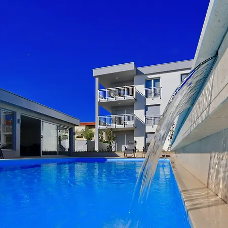 Sunadria Apartamento Kožino