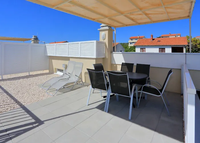 Διαμέρισμα Sunadria *