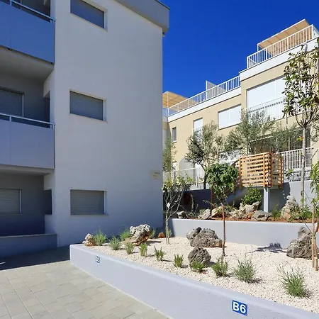 Apartament Sunadria *