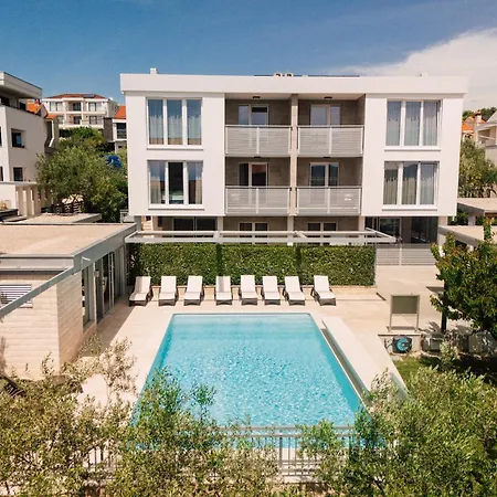 Sunadria Apartment