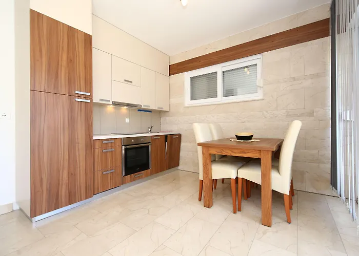 Апартаменты Sunadria Кожино